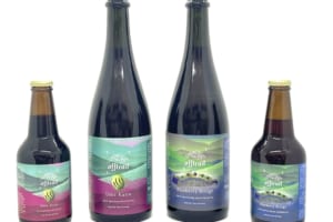 Far Yeast Brewing、山梨県小菅村の梅を使った「Off Trail Ume Kaiju」とブルーベリーを使った「Off Trail Blueberry Bridge」を同時発売